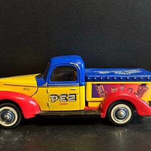 Golden Wheel PEZ truck